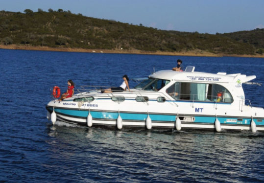 HOW Campers - Partners - Amieira Marina HOW Campers - Partners - Amieira Marina